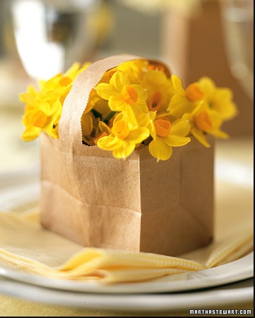 daffodils paper pag centerpieces