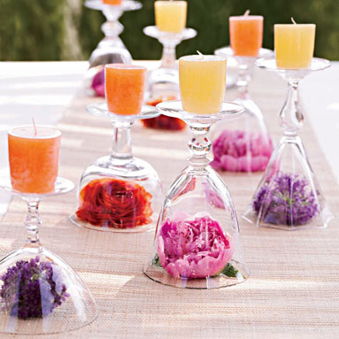 Flowers in Stem Glass Centerpieces Budget Brides Guide A Wedding Blog